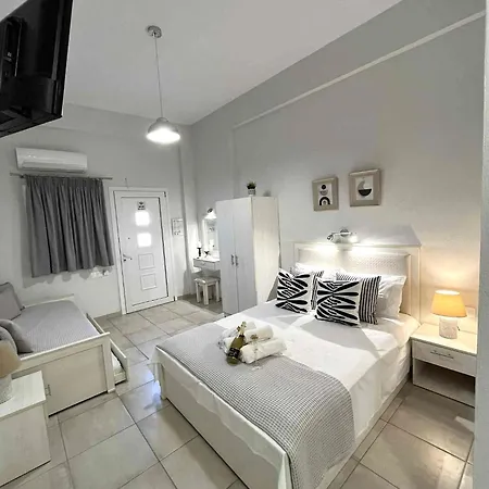 Tzekos 스타브로스