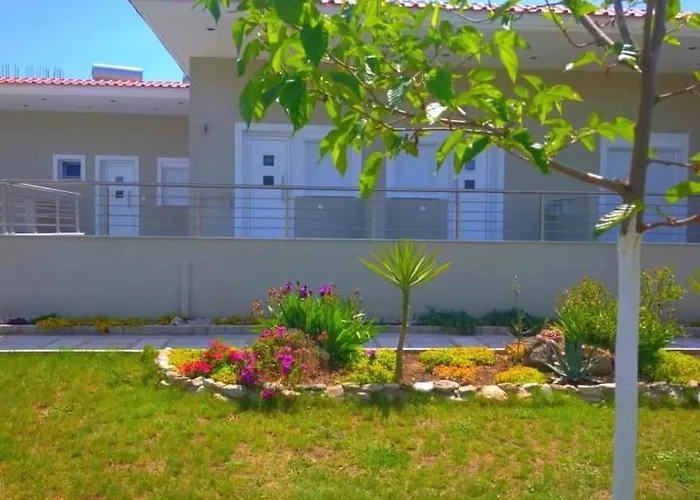 Apartament Tzekos *